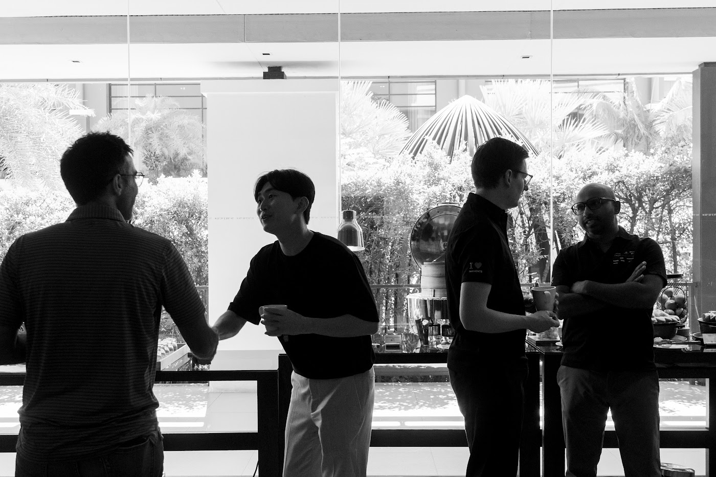 Attendees chatting between sessions